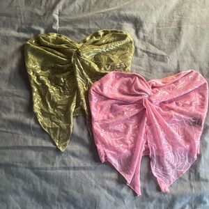 pack of 2 mesh crop tops.